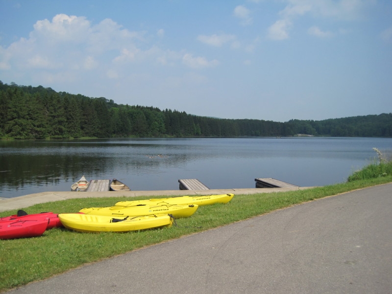 hills-creek-canoe